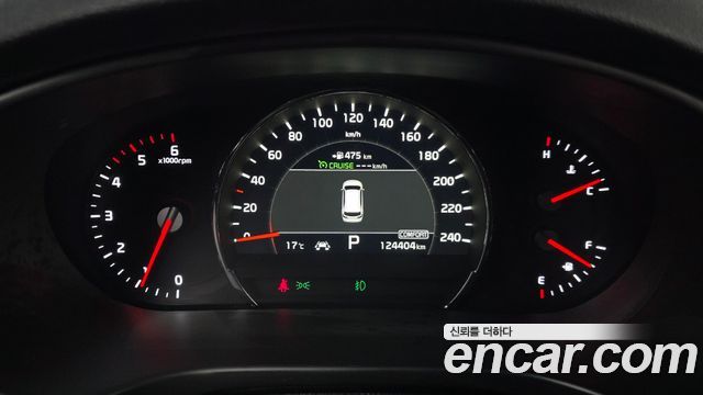 Kia Sorento 2018 — photo 8