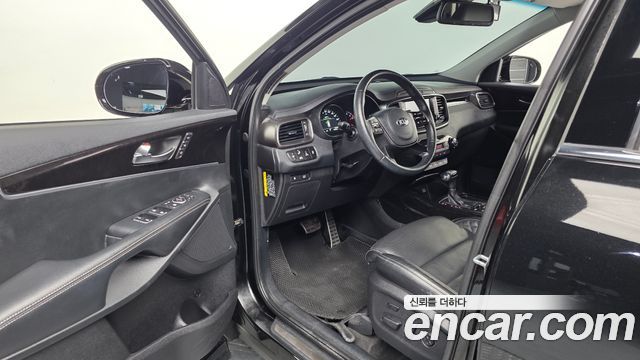 Kia Sorento 2018 — photo 10