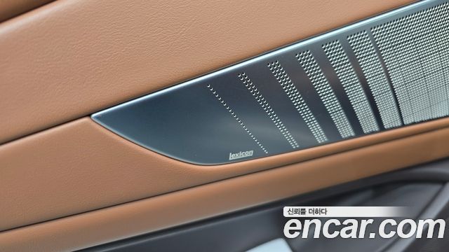 Genesis G80 2022 — photo 38
