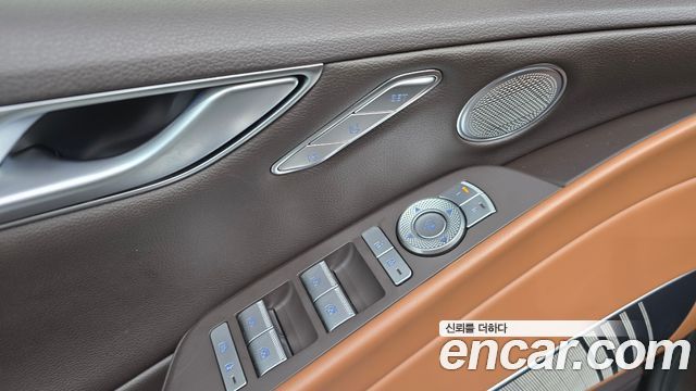Genesis G80 2022 — photo 40