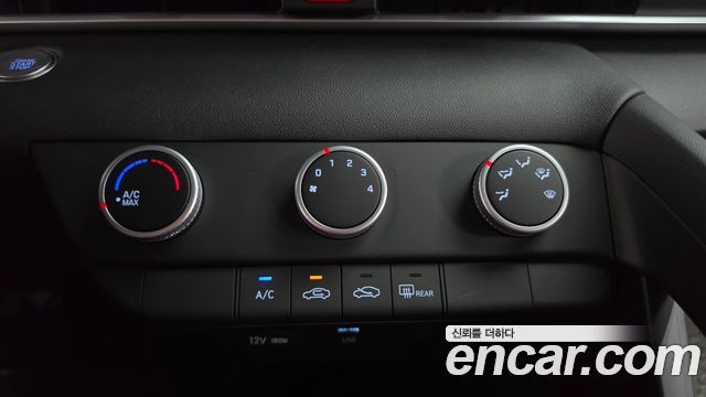 Hyundai AVANTE 2026 — photo 18