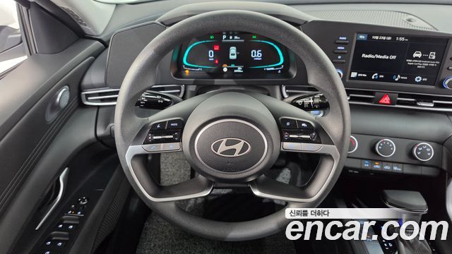 Hyundai AVANTE 2026 — photo 19