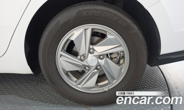 Hyundai AVANTE 2026 — photo 7