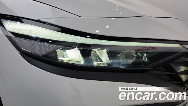 Hyundai AVANTE 2026 — photo 8