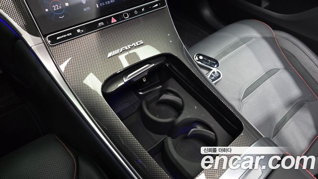 Mercedes-Benz GLC-Class 2026 — photo 12