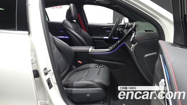 Mercedes-Benz GLC-Class 2026 — photo 18