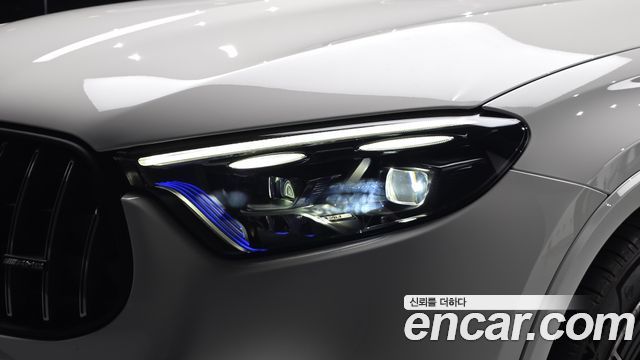 Mercedes-Benz GLC-Class 2026 — photo 8