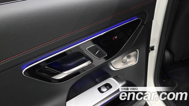 Mercedes-Benz GLC-Class 2026 — photo 34