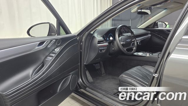 Genesis G80 2022 — photo 13