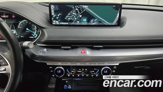 Genesis G80 2022 — photo 19