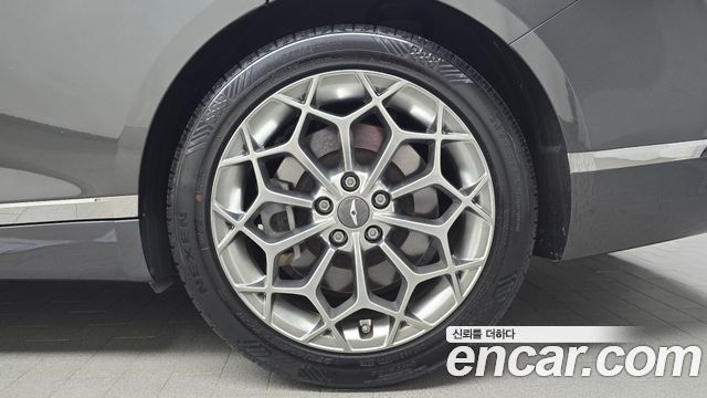 Genesis G80 2022 — photo 7