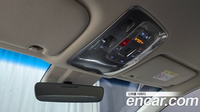 Genesis G80 2022 — photo 30
