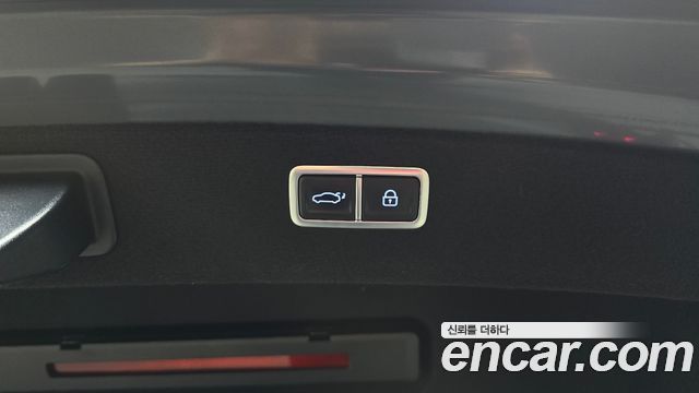 Genesis G80 2022 — photo 34