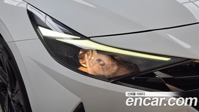 Hyundai AVANTE 2023 — photo 8