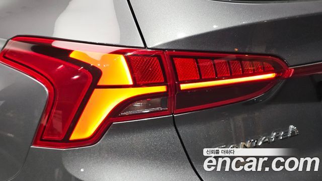 Hyundai Santafe 2021 — photo 9