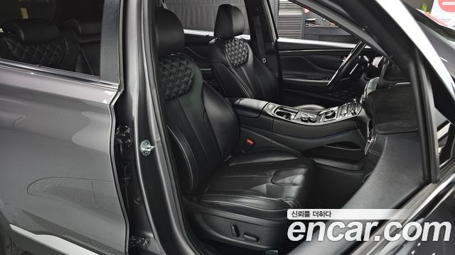 Hyundai Santafe 2021 — photo 16