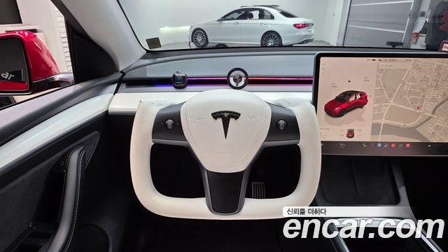 Tesla Model Y 2024 — photo 20