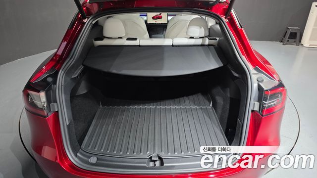 Tesla Model Y 2024 — photo 24