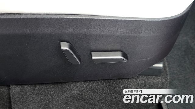 Tesla Model Y 2024 — photo 30