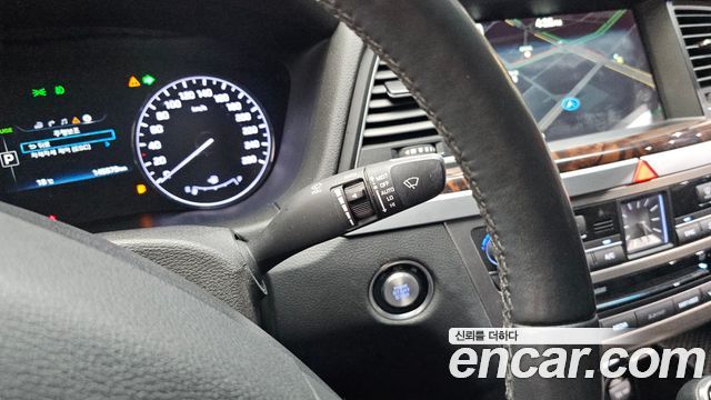 Hyundai Genesis 2015 — photo 24