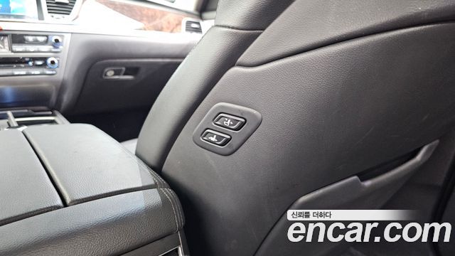 Hyundai Genesis 2015 — photo 26