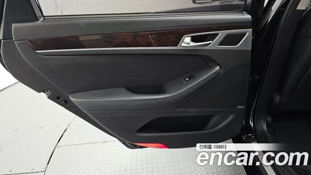 Hyundai Genesis 2015 — photo 15