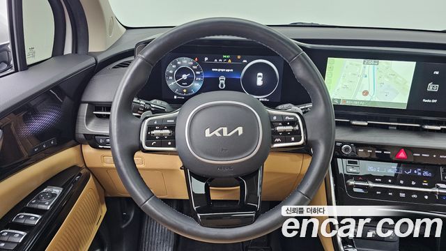 Kia Canival 2023 — photo 12