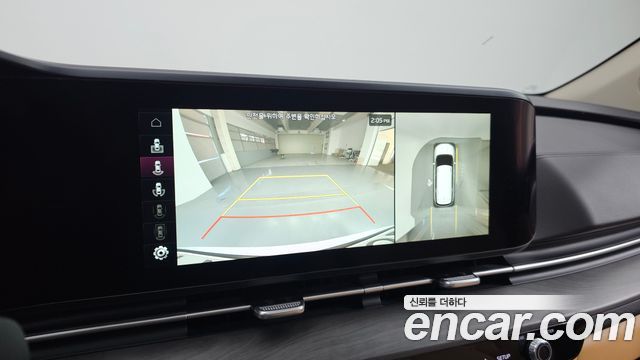 Kia Canival 2023 — photo 14