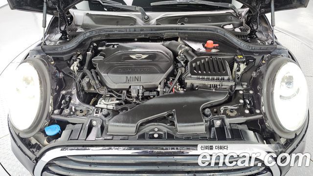 Mini Cooper 2017 — photo 6