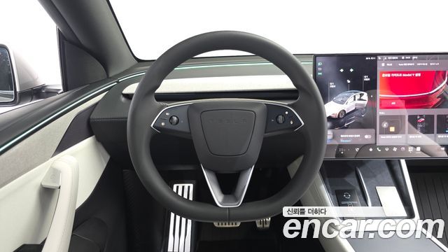 Tesla Model Y 2026 — photo 19