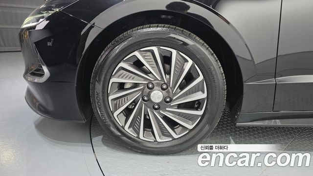 Hyundai Sonata 2023 — photo 5