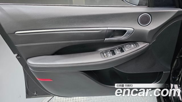 Hyundai Sonata 2023 — photo 14