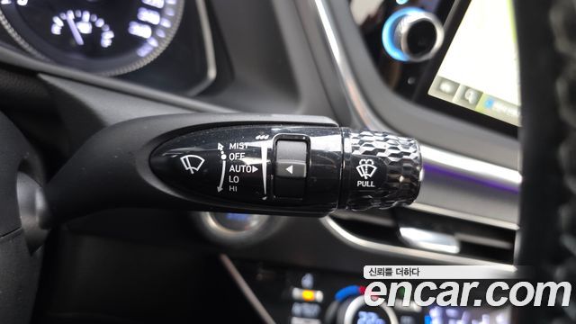 Hyundai Sonata 2023 — photo 28