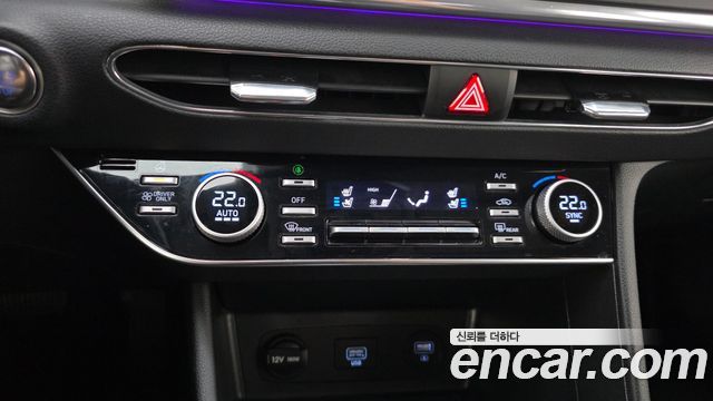 Hyundai Sonata 2023 — photo 31