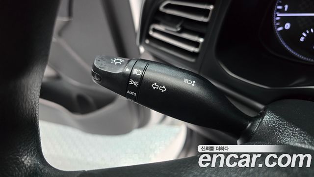 Hyundai AVANTE 2020 — photo 16