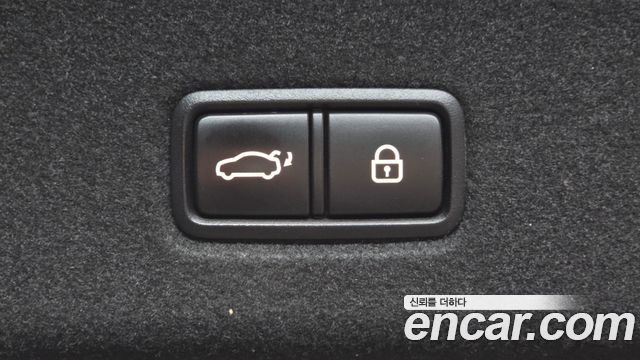 Kia K9 2019 — photo 16