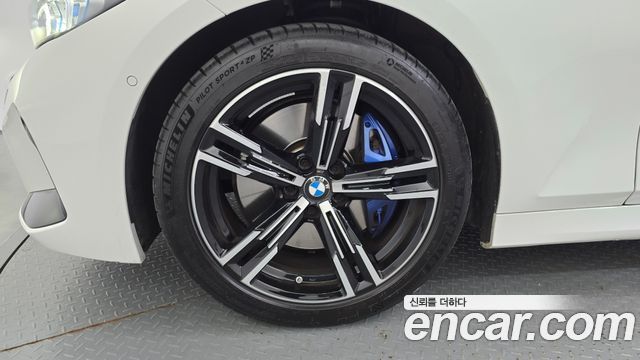 BMW 3-Series 2024 — photo 5