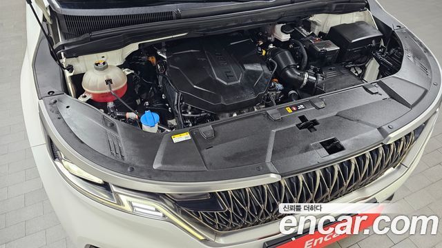 Kia Canival 2022 — photo 6