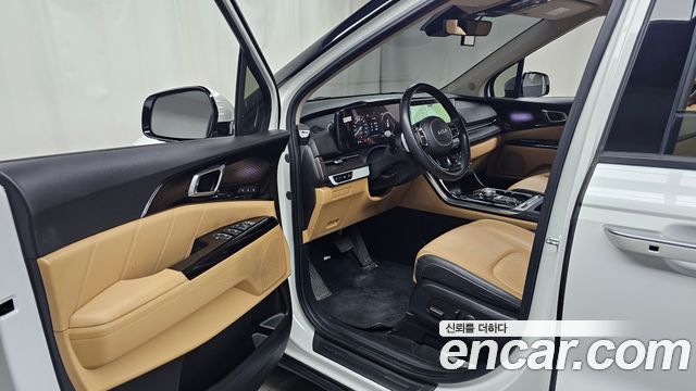 Kia Canival 2022 — photo 13