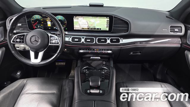 Mercedes-Benz GLE-Class 2021 — photo 10