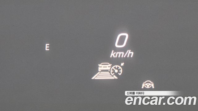 Mercedes-Benz GLE-Class 2021 — photo 19