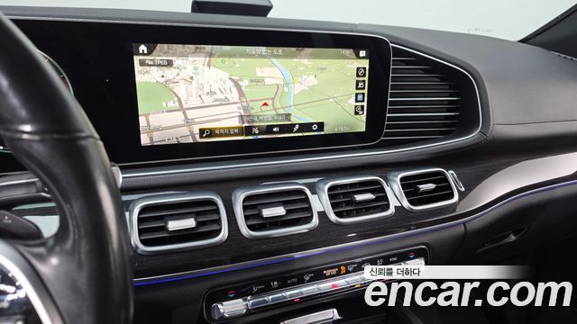 Mercedes-Benz GLE-Class 2021 — photo 20