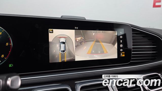 Mercedes-Benz GLE-Class 2021 — photo 22