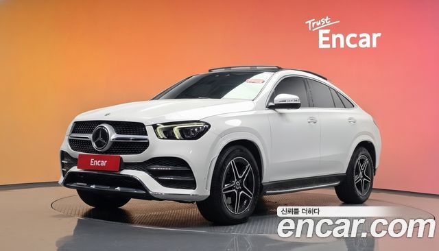 Mercedes-Benz GLE-Class 2021 — photo 1
