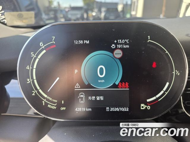 Mini Cooper 2022 — photo 13