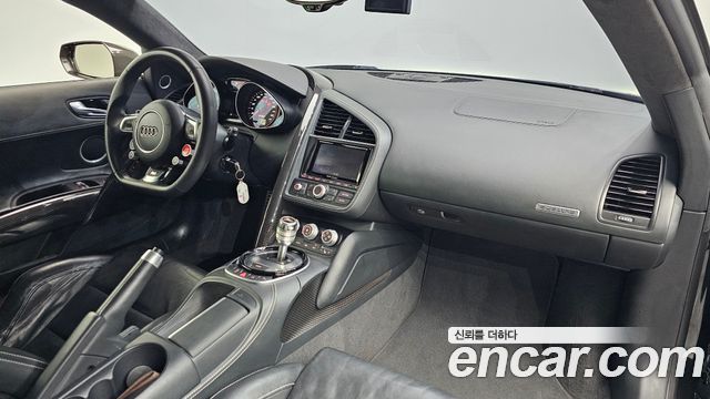 Audi R8 2015 — photo 10