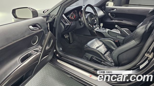Audi R8 2015 — photo 13