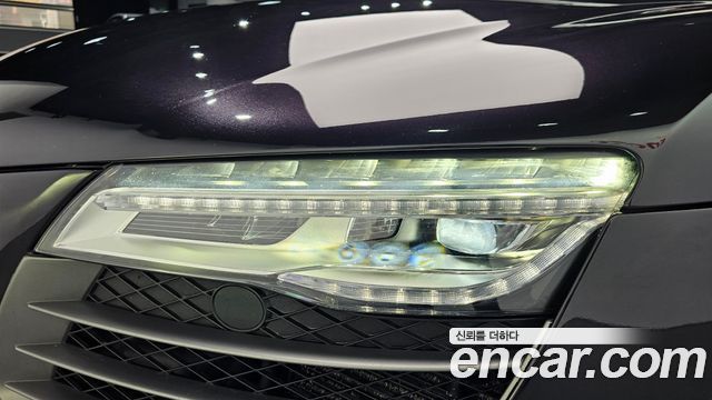 Audi R8 2015 — photo 8