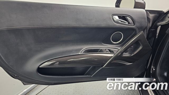 Audi R8 2015 — photo 15