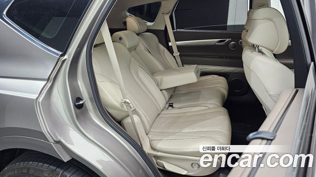 Genesis GV80 2020 — photo 11